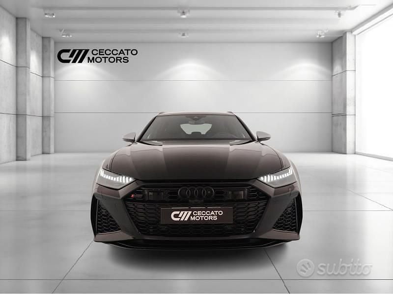 Usata Audi RS6 600 CV (441 kW) 2021 Nero Station wagon