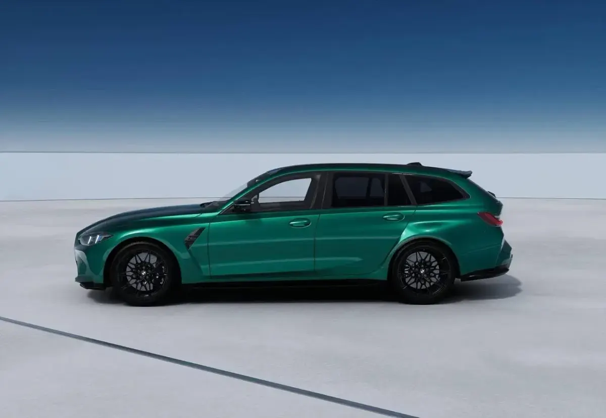 Nuova BMW M3 Competition Edition 530 CV (389 kW) 2026 Verde Station wagon