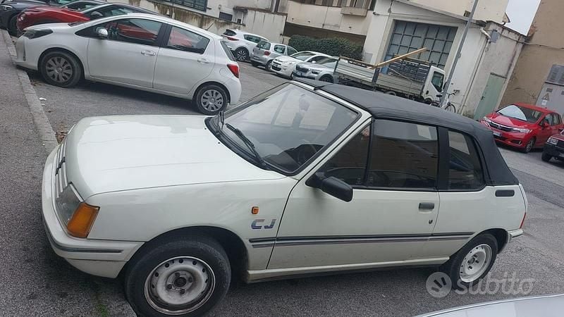 Usata Peugeot 205 1987 Bianco Cabrio