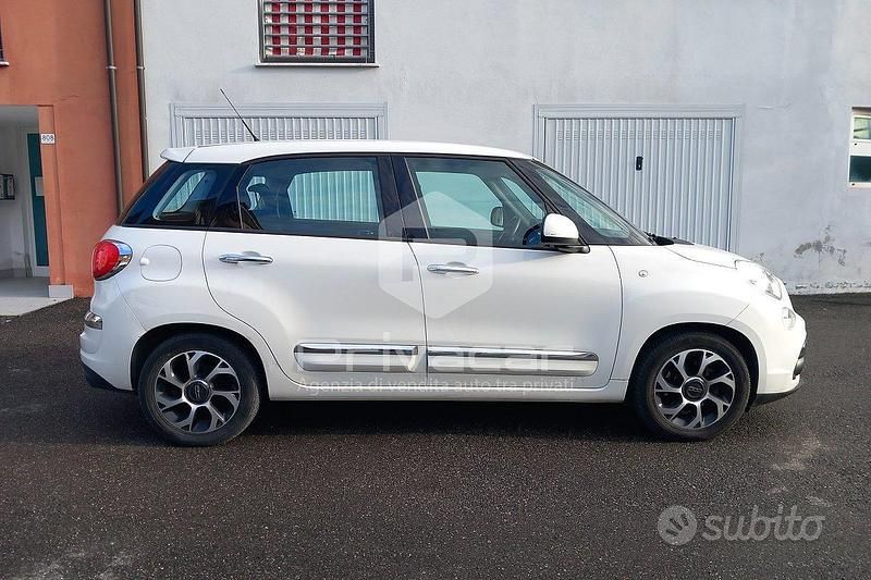 Usata Fiat 500L Pop Star 95 CV (69 kW) 2018 Bianco Monovolume