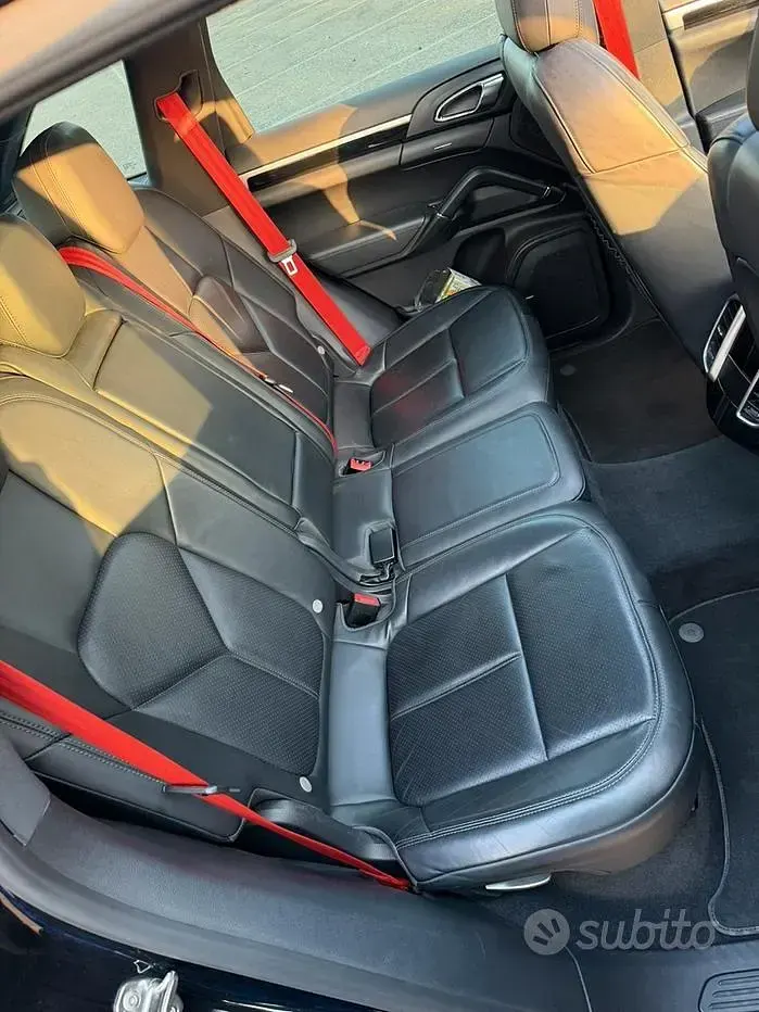 Usata Porsche Cayenne 245 CV (180 kW) 2013 Nero SUV