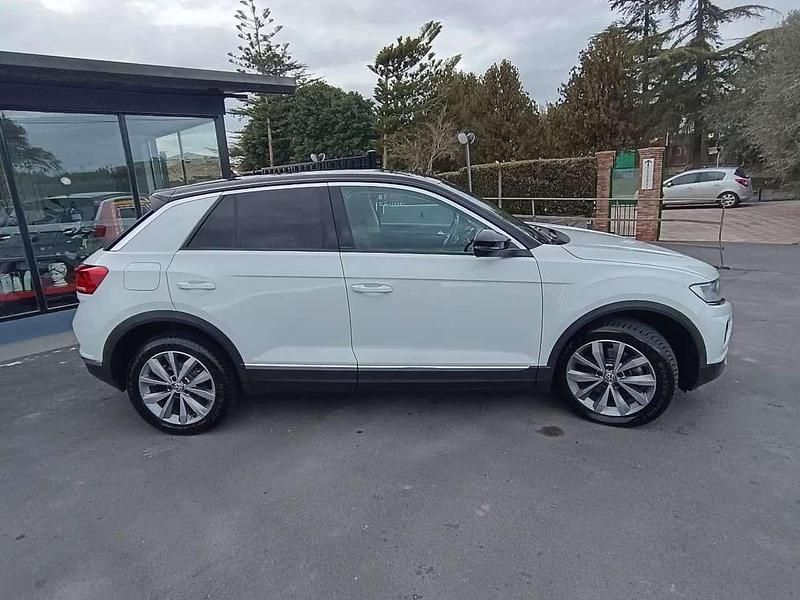 Usata VW T-Roc Style 150 CV (110 kW) 2018 Bianco SUV
