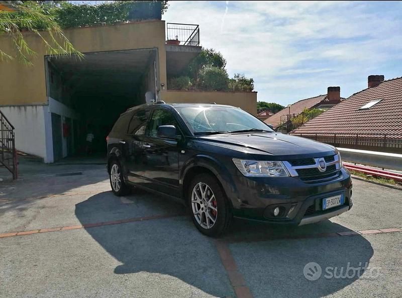 Nero Usata 2013 Fiat Freemont SUV | 10.000 € (Molto cara) - Immagine 1/4
