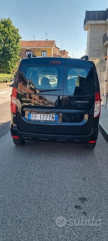 Gebraucht Dacia Dokker 75 PS (55 kW) 2016 Schwarz Van / Kleinbus