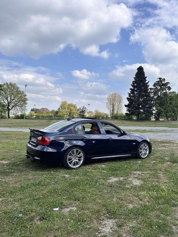 Blu/azzurro Usata 2007 BMW 335 M Sport Berlina | 16.790 € (Buon prezzo) - Immagine 1/4