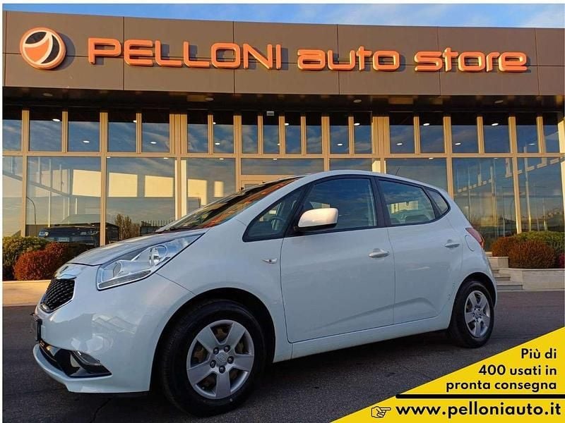 Bianco Usata 2015 Kia Venga Utilitaria | 7850 € (Buon prezzo) - Immagine 1/4