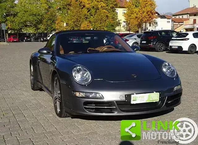 Usata Porsche 911 Carrera 4S Cabriolet 355 CV (261 kW) 2008 Grigio Cabrio