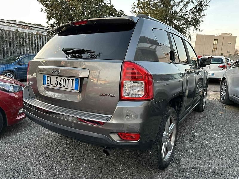 Usata Jeep Compass Limited 163 CV (119 kW) 2012 Grigio SUV