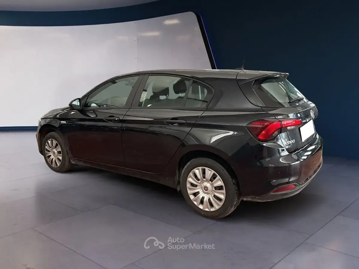 Nuova Fiat Tipo 131 CV (96 kW) 2026 Nero Berlina