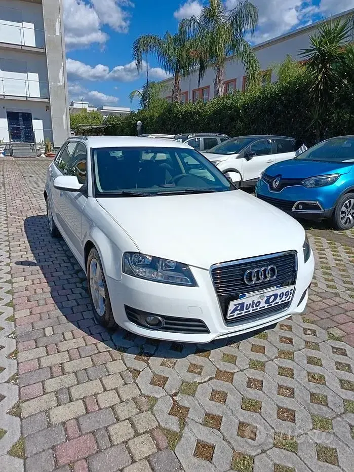 Usata Audi A3 Attraction 90 CV (66 kW) 2012 Bianco Utilitaria