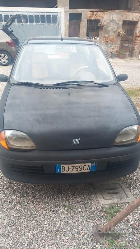 Usata Fiat 600 2000 Nero