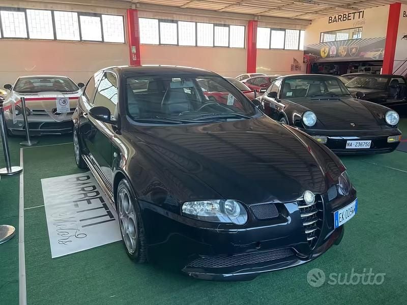 Usata Alfa Romeo 147 GTA 250 CV (183 kW) 2004 Nero Utilitaria