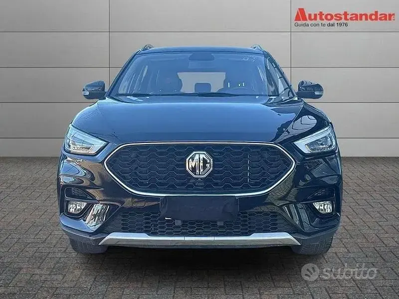 Usata MG ZS Luxury 106 CV (77 kW) 2023 Nero SUV