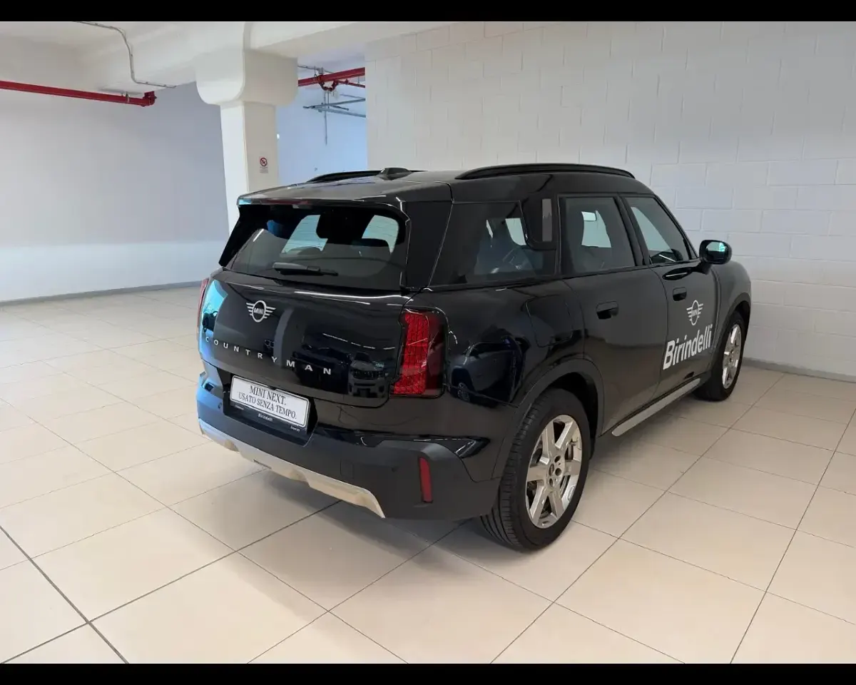 Usata Mini Countryman Favoured 163 CV (119 kW) 2026 Midnight black ii SUV