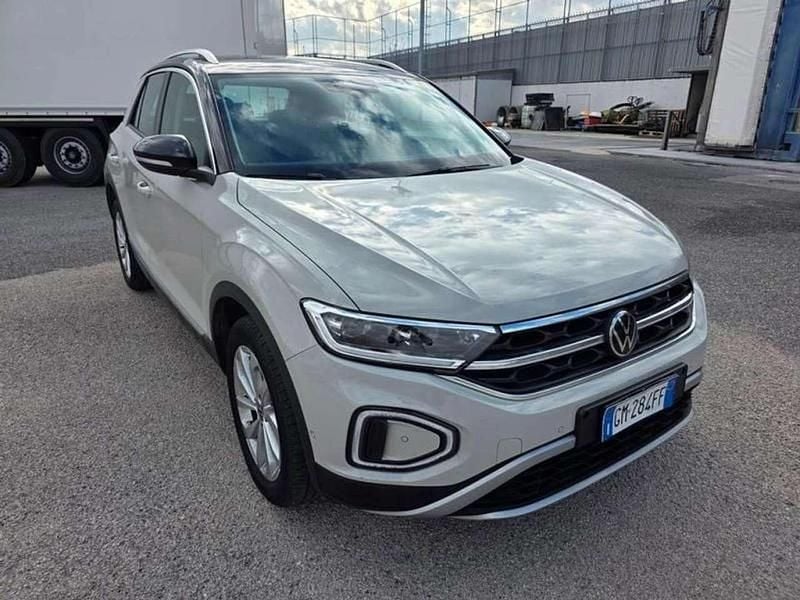 Grigio Usata 2022 VW T-Roc Style SUV | 23.500 € (Buon prezzo) - Immagine 1/4