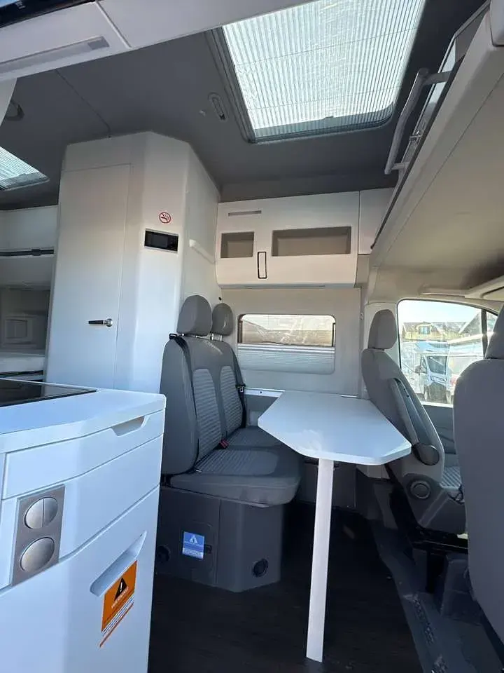 Usata VW California California 177 CV (130 kW) 2023 Bianco Furgone