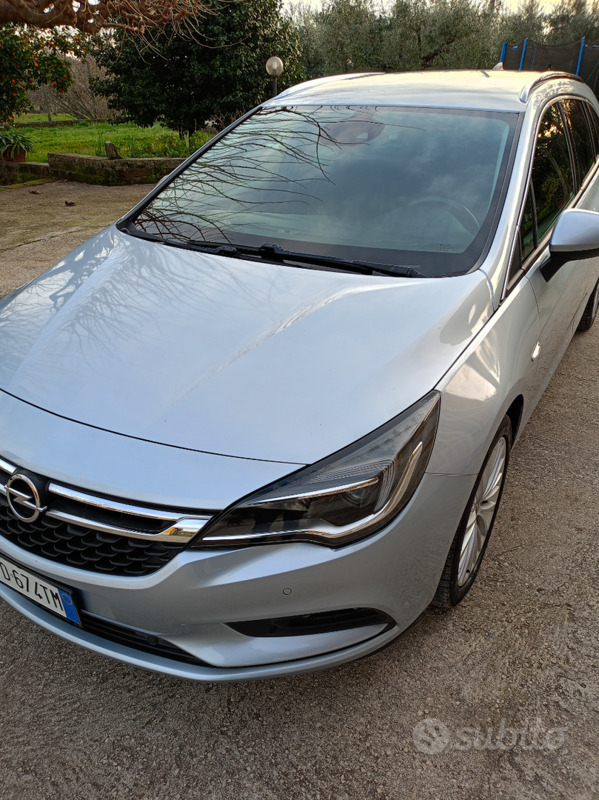 Usato 2016 Opel Astra 1.6 Diesel 136 CV (9.000 €)