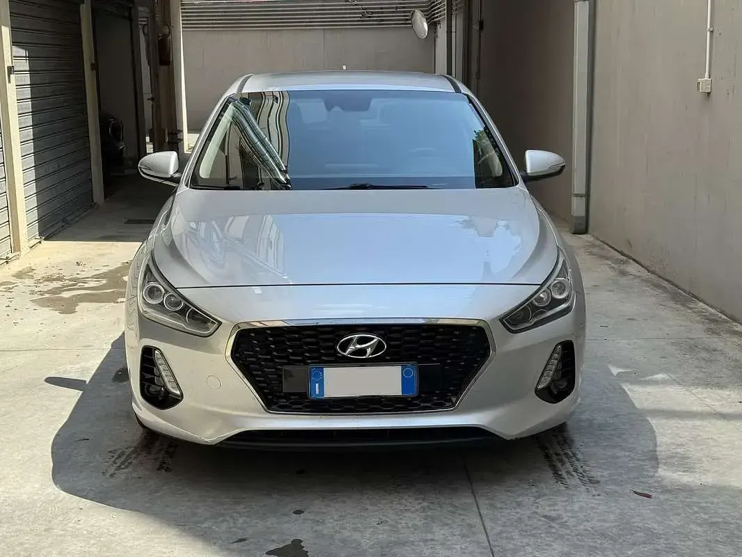 Usata Hyundai i30 Comfort 110 CV (80 kW) 2017 Berlina