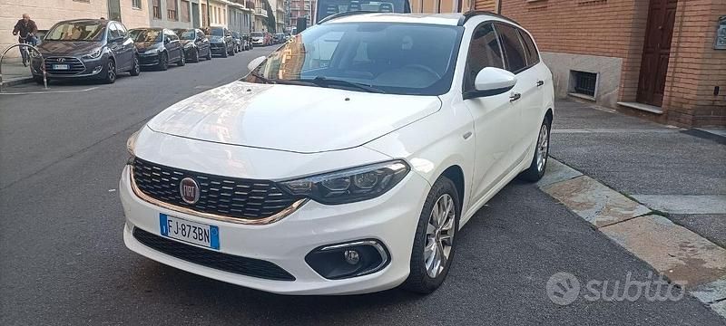 Usata Fiat Tipo Lounge 120 CV (88 kW) 2017 Bianco Station wagon