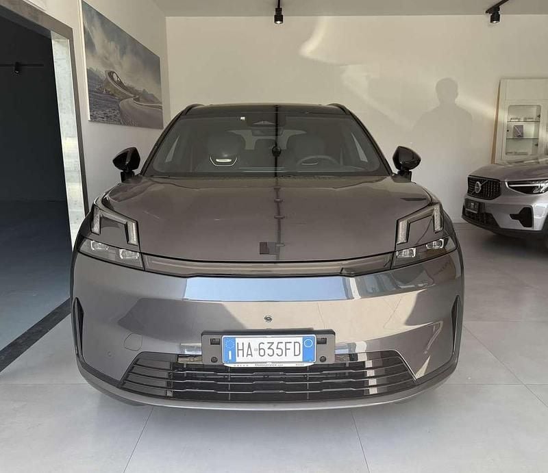Usata Lynk & Co 08 349 CV (256 kW) 2025 Grigio SUV