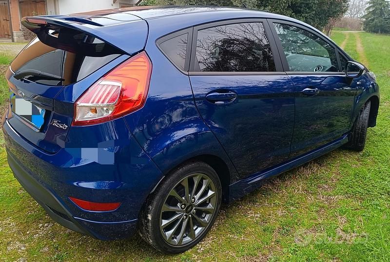 Usata Ford Fiesta ST-Line 2017 Blu Berlina