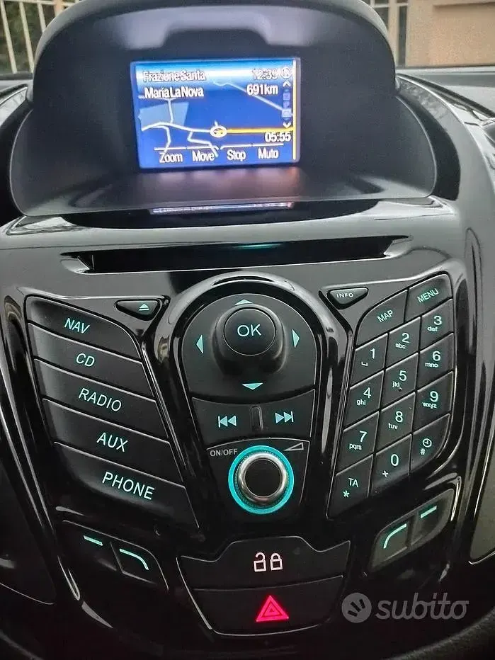 Usata Ford B-MAX Titanium 75 CV (55 kW) 2015 Grigio Monovolume