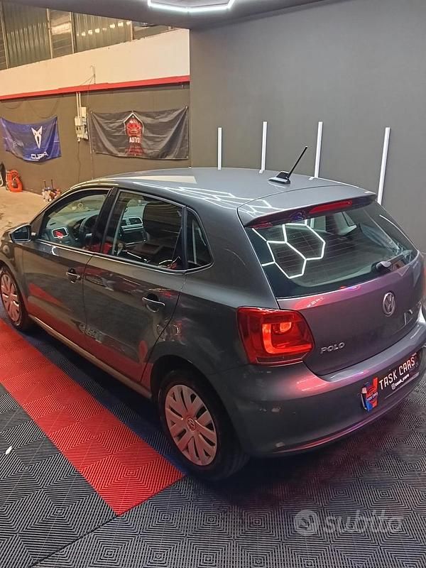 Usata VW Polo United 75 CV (55 kW) 2011 Grigio Utilitaria