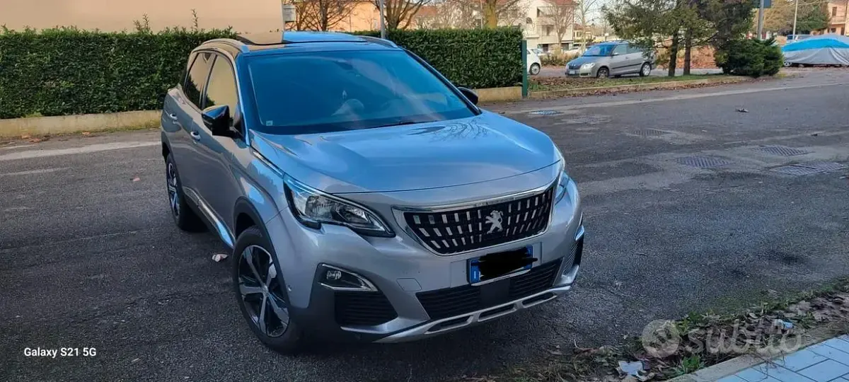 Usata Peugeot 3008 Allure 120 CV (88 kW) 2017 Grigio SUV