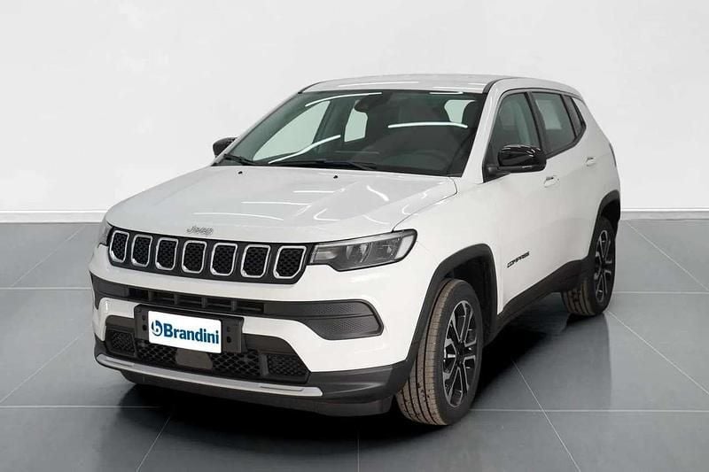 Alpine white Nuova 2025 Jeep Compass Altitude SUV | 34.245 € - Immagine 1/4