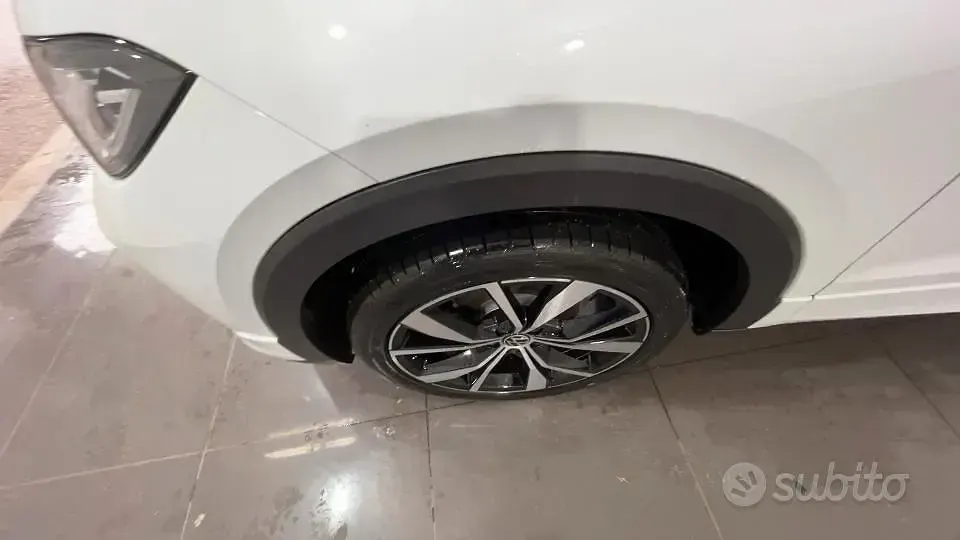 Nuova VW T-Cross R-line Plus 116 CV (85 kW) 2026 Bianco SUV