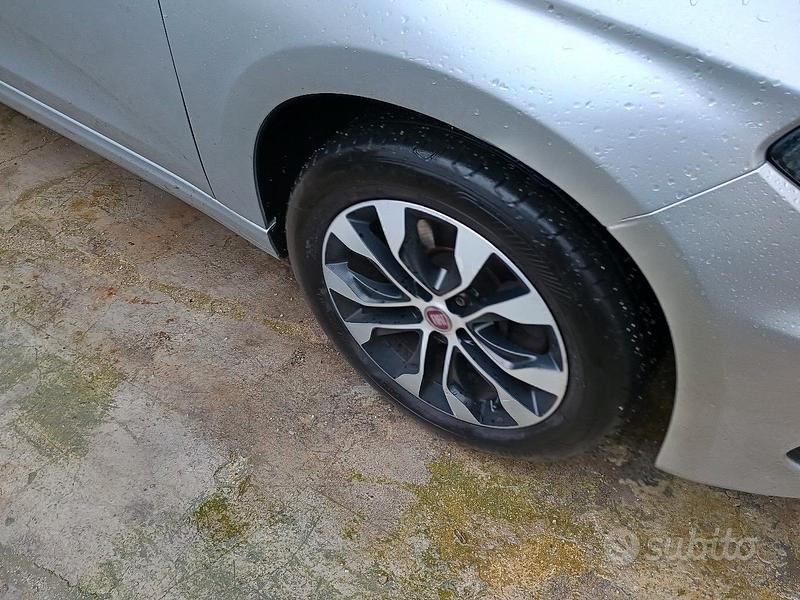 Usata Fiat Tipo Opening Edition 120 CV (88 kW) 2016 Grigio Berlina