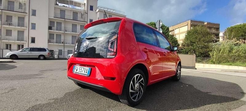 Usata VW up! Move 68 CV (50 kW) 2019 Utilitaria