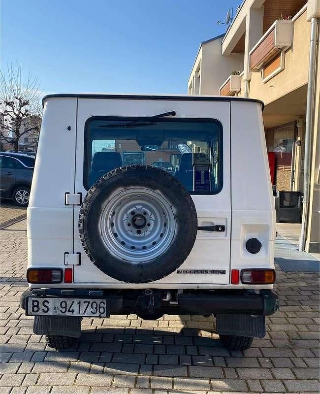 Gebraucht Mercedes G300 88 PS (64 kW) 1986 Weiß SUV