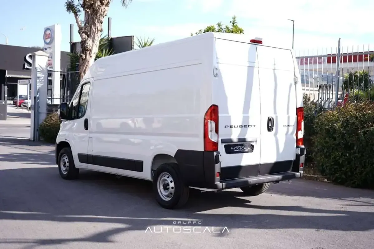 Nuova Peugeot Boxer S 140 CV (102 kW) 2026 Bianco Furgone