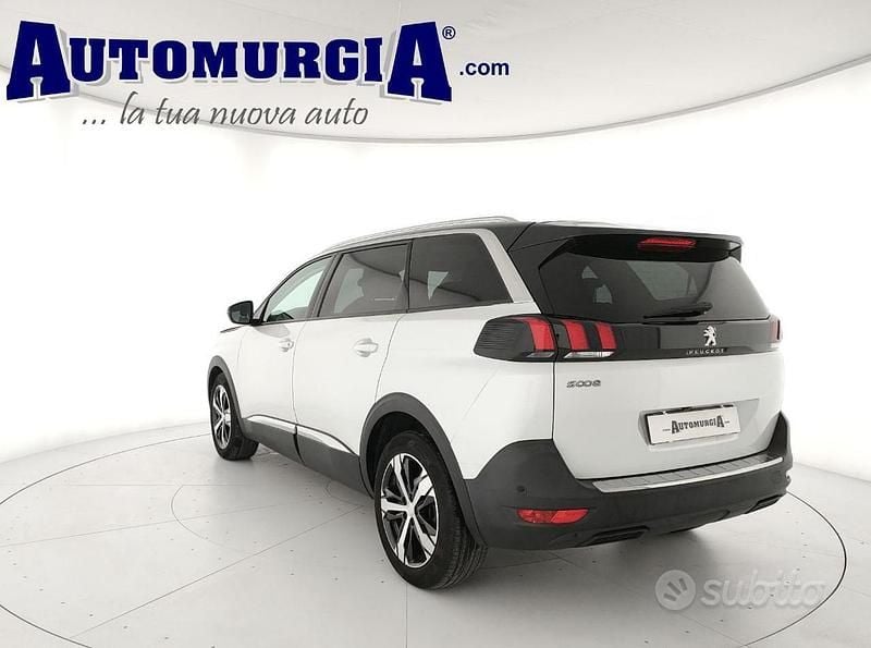 Usata Peugeot 5008 Allure 131 CV (96 kW) 2020 Bianco SUV