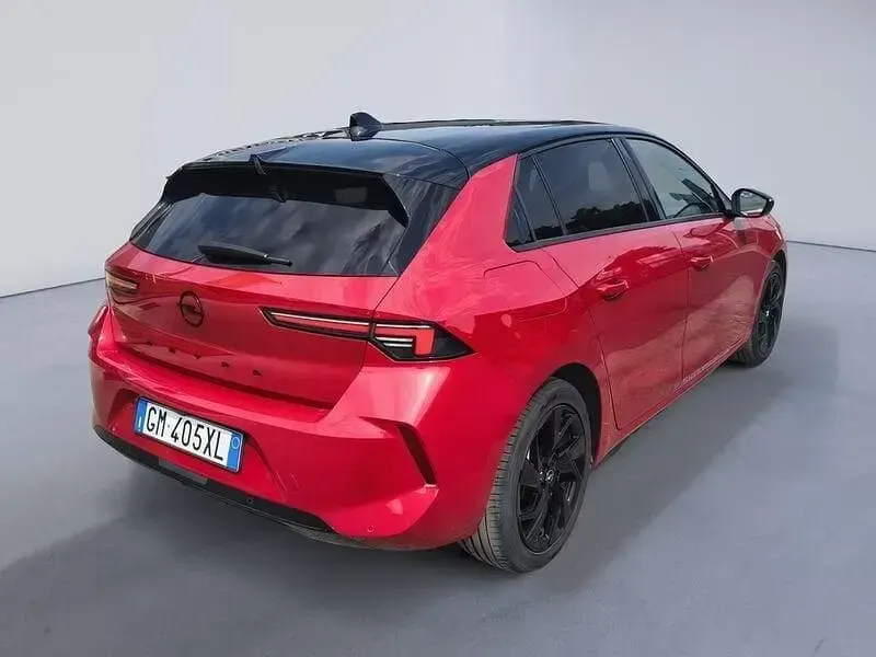Usata Opel Astra GS Line 131 CV (96 kW) 2023 Rosso Utilitaria