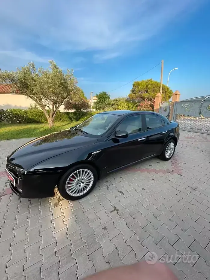 Usata Alfa Romeo 159 150 CV (110 kW) 2006 Nero Berlina
