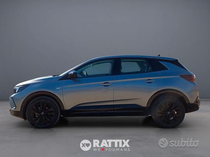 Usata Opel Grandland X S 131 CV (96 kW) 2024 Kontrast grey SUV