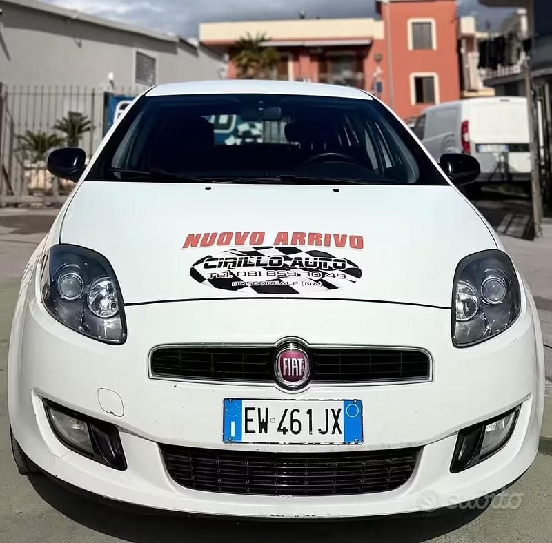 Usata Fiat Bravo 105 CV (77 kW) 2014 Bianco Utilitaria