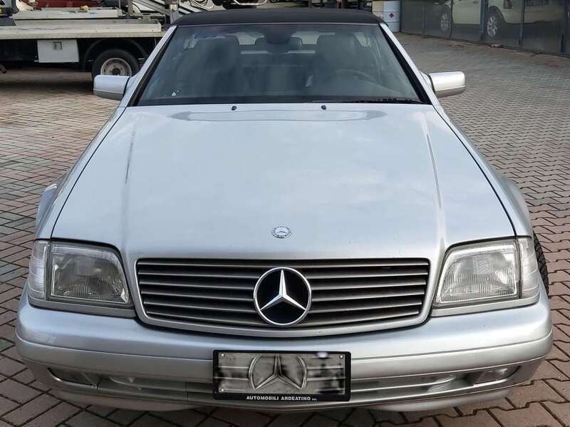 Usata Mercedes SL320 231 CV (169 kW) 1996 Argento Cabrio