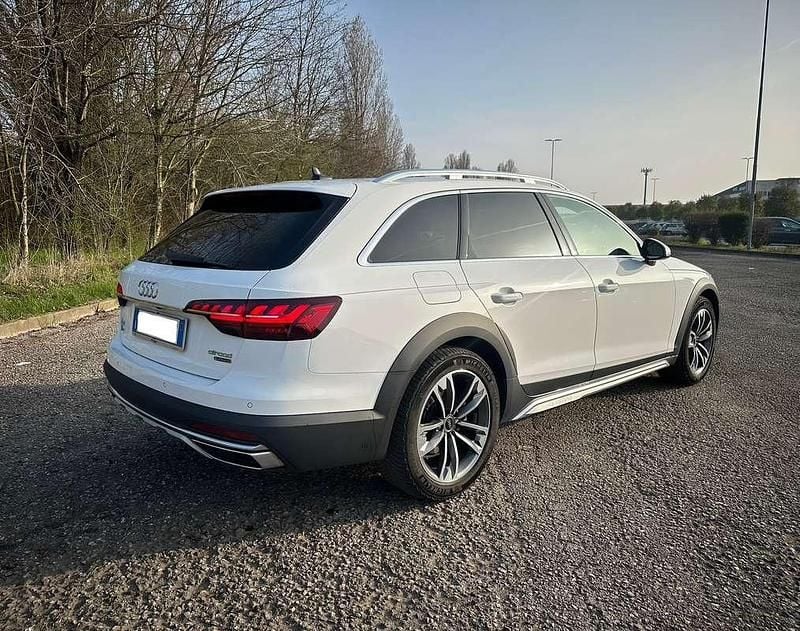 Usata Audi A4 Allroad Ambiente 204 CV (150 kW) 2023 Bianco Station wagon