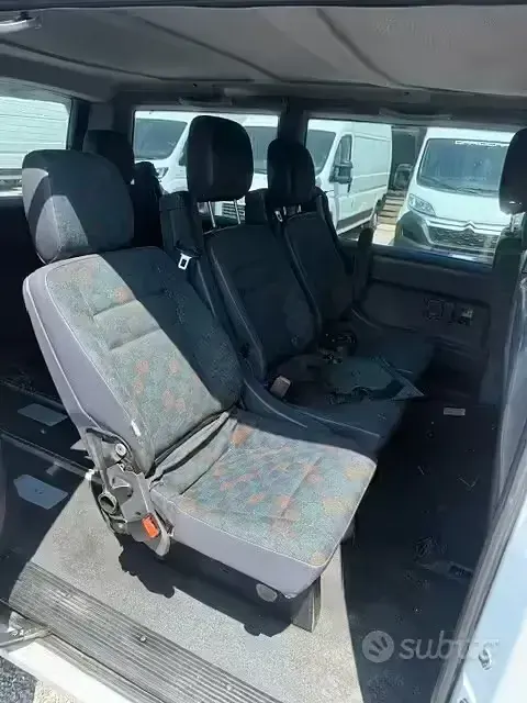 Usata Mercedes Vito 102 CV (75 kW) 2002 Bianco Furgone