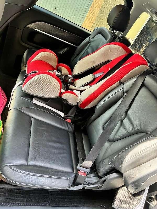 Usata Mercedes V300 Premium 237 CV (174 kW) 2022 Nero Monovolume