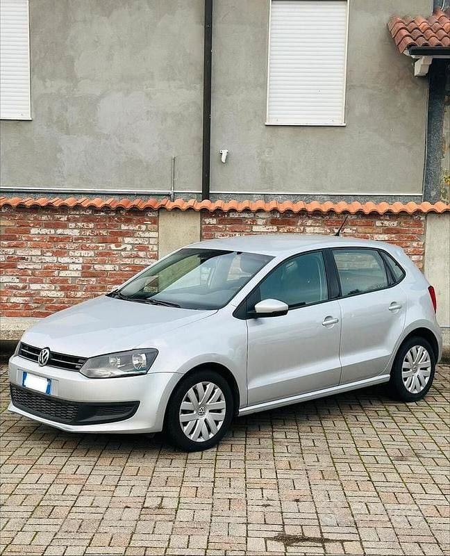 Usata VW Polo Highline 90 CV (66 kW) 2013 Grigio Utilitaria
