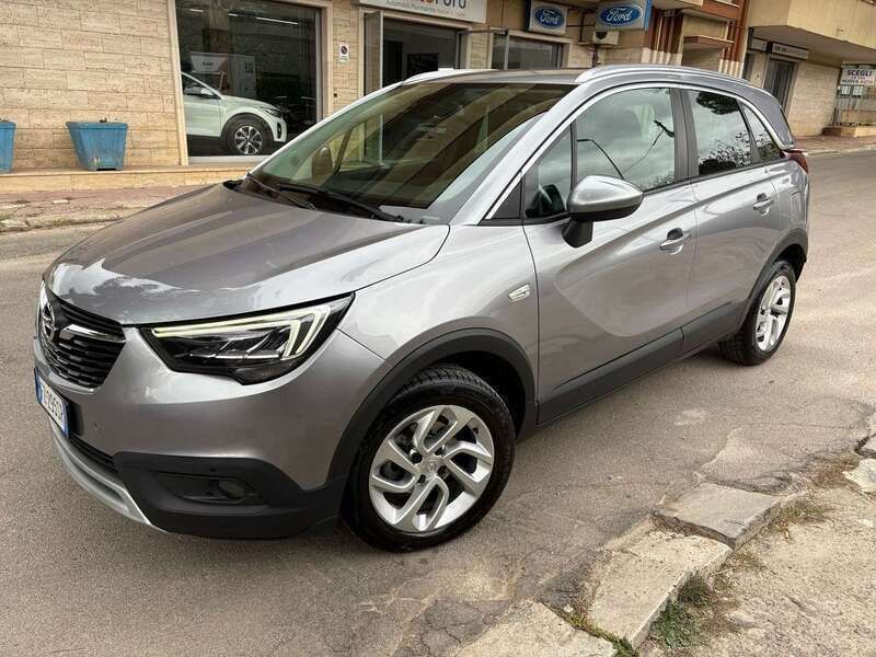 Usata Opel Crossland X Innovation 102 CV (75 kW) 2019 Grigio SUV