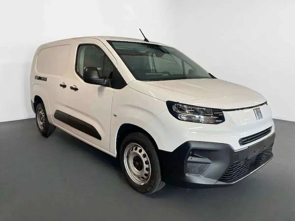 Nuova Fiat Doblò 131 CV (96 kW) 2026 Bianco Monovolume