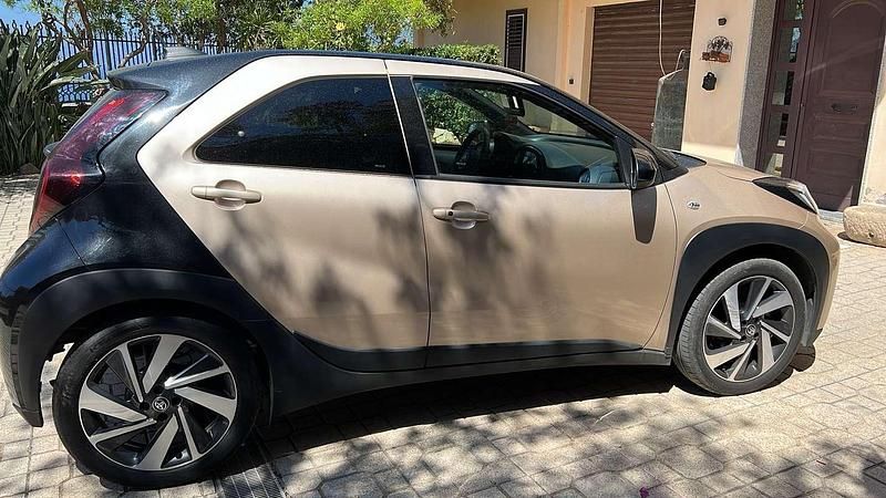 Usata Toyota Aygo X Lounge 72 CV (52 kW) 2023 SUV