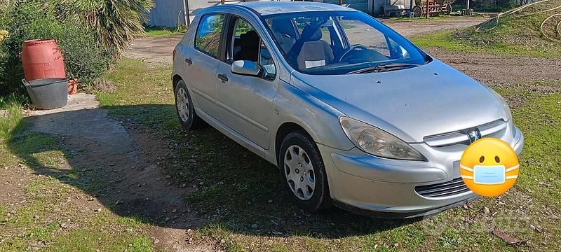 Usata Peugeot 307 110 CV (80 kW) 2004 Grigio Berlina