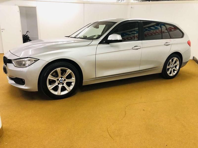 Usata BMW 320 184 CV (135 kW) 2014 Grigio Station wagon