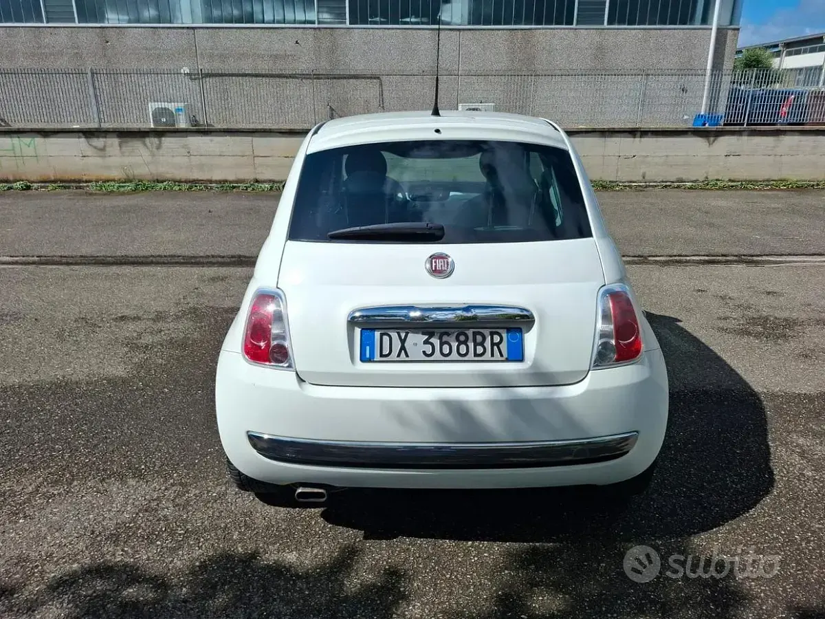 Usata Fiat 500 Lounge 69 CV (50 kW) 2009 Bianco Cabrio
